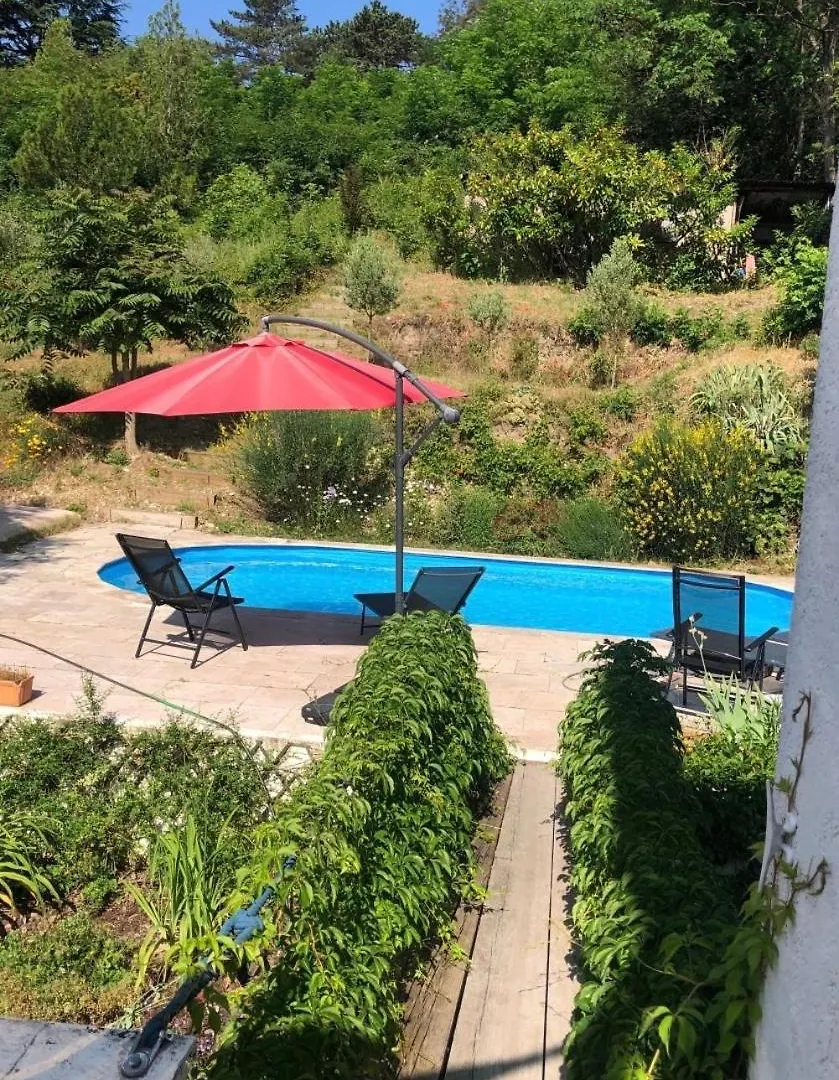 אולה Villa Les Terrasses Dans La Nature Avec Piscine A 2 Pas De Lyon, Metro A 15Mn A Pied Pour Lyon Centre En 10Mn Ou Bus A 300M Pour Lyon Centre בית נופש